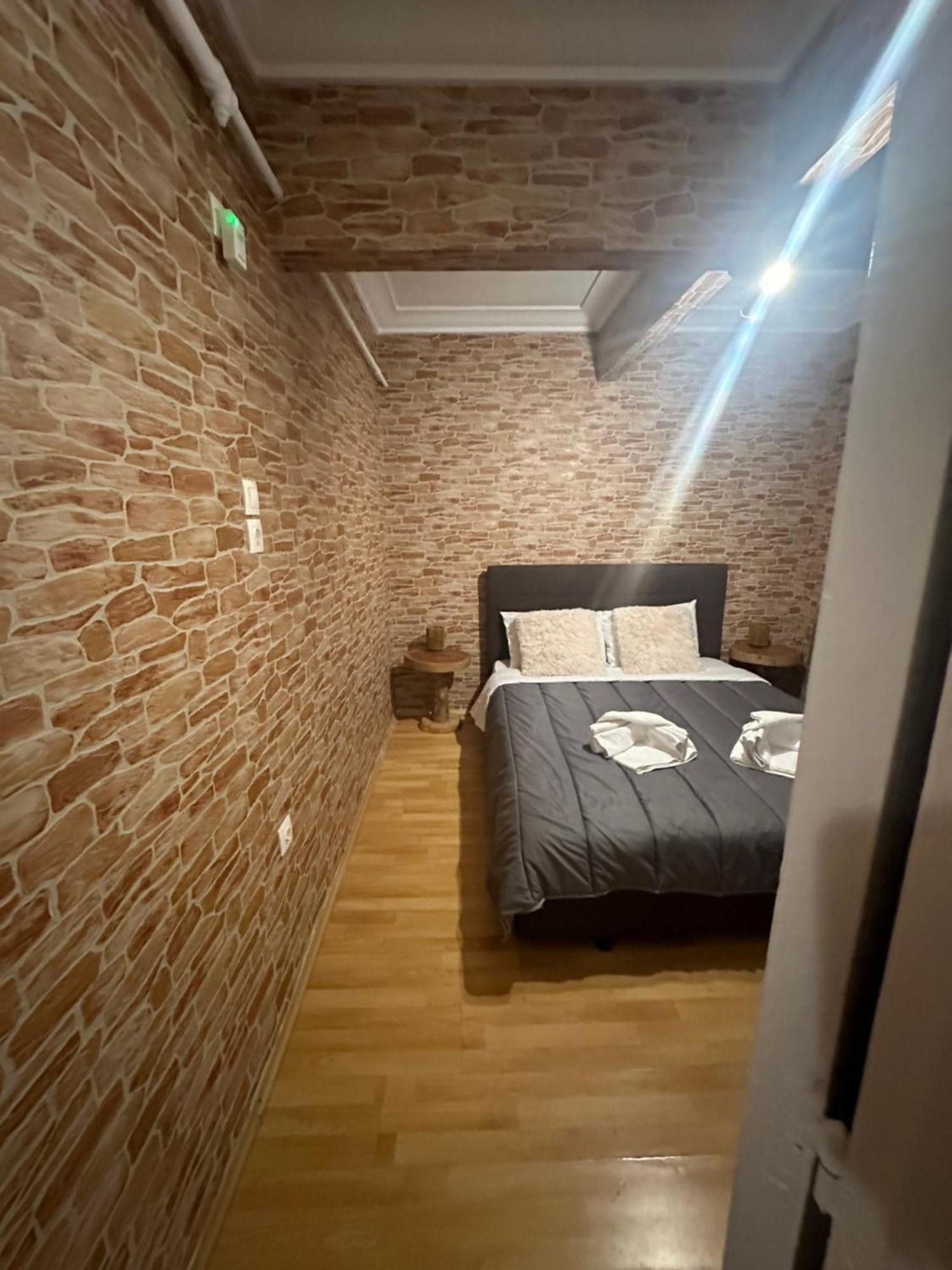 The Cave Apartment Atena Exterior foto